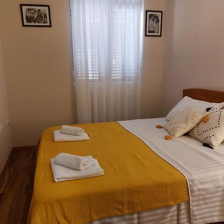 מלון פודגוריצה Apartman Sicilija מראה חיצוני תמונה